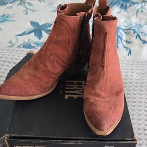 OFrye Women's Suede Ankle Booties in Rosewood